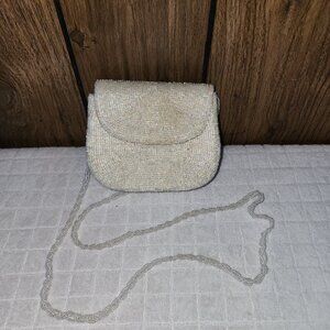 La Regale Beaded Purse-23in Strap